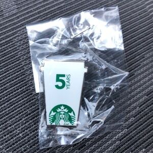 NEW STARBUCKS 5 YEAR MUG PIN